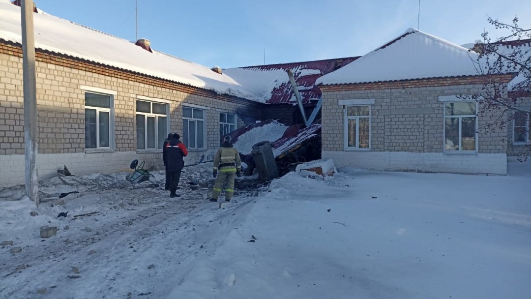 Пожарно-спасательные подразделения МЧС России выехали по факту хлопка в котельной в Учалинском районе